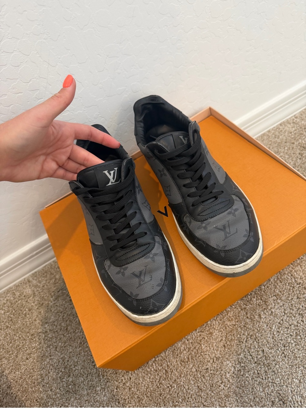Louis Vuitton Black and Gray Monogram Low-Top Sneakers - Picture 6 of 6